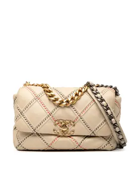 Chanel 2021 Medium Lambskin Stitched 19 Flap satchel 32548499