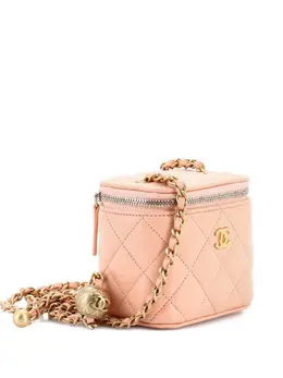 Chanel Pearl Crush Vanity Case with Chain Quilted Lambskin Mini clutch bag 32526098