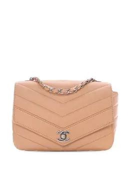 Chanel 2017-2018 Small Chevron Caviar Data Center Envelope Flap crossbody bag 32523929