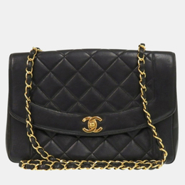 Chanel: Чёрная сумка 