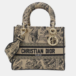 Dior: Светлая сумка 