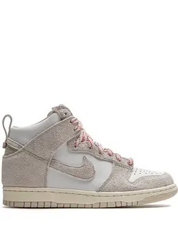 Nike: Белые кроссовки  Dunk High SP