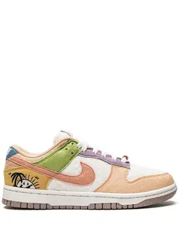 Nike: Бежевые кроссовки  Dunk Low SE