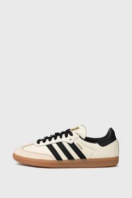 Adidas: Кроссовки 