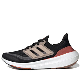 Кроссовки ультрабуст легкие туфли Adidas, черный hq6344 | core black / wonder taupe / grey six