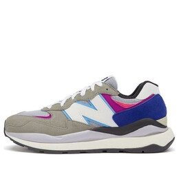 Кроссовки 57 40 New Balance, серый m5740dd1 | gray/purple/red