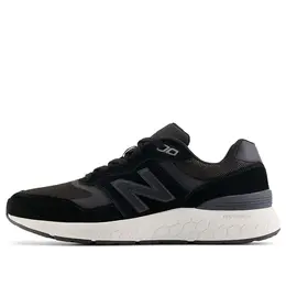 Кроссовки 880 v6 свежая пена New Balance, белый mw880bk6 | black white
