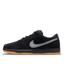 Кроссовки sb dunk low pro Nike, черный bq6817-010 | black/black/black/cool grey/gum