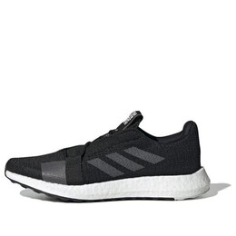 Кроссовки senseboost go shoes Adidas, черный f33908 | core black/grey/footwear white
