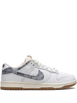 Nike: Белые кроссовки  Dunk Low