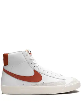 Nike: Белые кроссовки  Blazer Mid 77