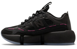 Массивные кроссовки унисекс New Balance NB Vision Racer msvrcjsh