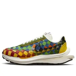 Кроссовки x sacai x jean paul gaultier vaporwaffle 'green gusto' Nike, зеленый dr5209-300 | green gusto/safety orange-sail