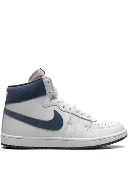 Jordan: Белые кроссовки 