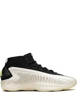 adidas: Чёрные кроссовки 