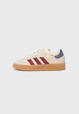Кроссовки SAMBA UNISEX Adidas, кремовый ad115p00c-a11 | white/shadow red/gold