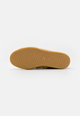 Кроссовки CAMPO BOLD Veja, черный vj212o040-q11 | black/pierre