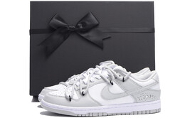 Кроссовки Nike Dunk Skateboarding Shoes Men Low-top White/gray, серый/белый dd1391-103(team32-月球轨迹sbox) | gray/white