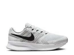 Кроссовки Run Swift 3 Running Shoe Nike, белый/черный 566124 | white_black