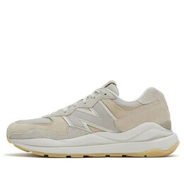 Кроссовки 57 40 серии низкие New Balance, серый m5740up | gray/light cream