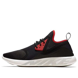 Кроссовки lunarcharge essential Nike, черный 923619-008 | black-university red