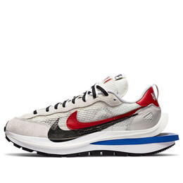 Кроссовки x sacai vaporwaffle Nike, белый cv1363-100 | white/black/red/blue
