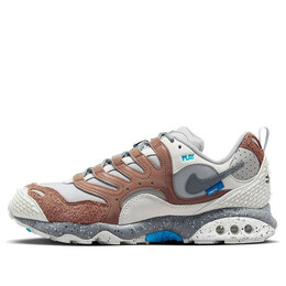 Кроссовки x undefeated air terra humara Nike, коричневый fn7546-200 | archaeo brown/smoke grey/summit white