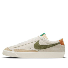 Кроссовки blazer low '77 premium 'ugly duckling' Nike, бежевый dm7582-100 | cream/green