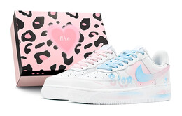 Мужские кроссовки для скейтбординга Nike Air Force 1, White cw2288-111(team88- 樱桃甜筒s-box) | white
