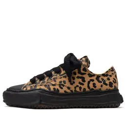 Кроссовки peterson og sole leopard canvas low-top sneaker Maison Mihara Yasuhiro, коричневый a10fw716-brn | brown