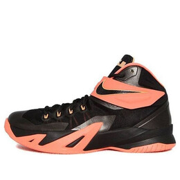 Кроссовки леброн солдат 8 Nike, черный 653642-088 | black/orange