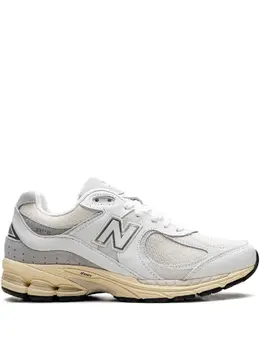 New Balance: Белые кроссовки  2002R