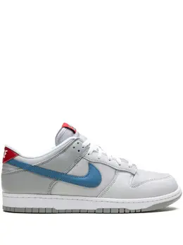 Nike: Серебристые кроссовки  Dunk Low