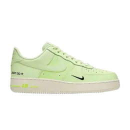 Кроссовки Nike Air Force 1 Low 'Just Do It - Barely Volt', зеленый ct2541 700