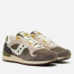 Saucony: Зелёные кроссовки  Shadow 5000