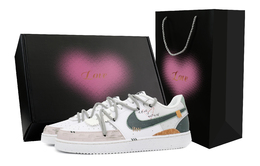 Nike Кроссовки для скейтбординга Court Vision 1, мужские, низкие, белые/зеленые/желтые dh2987-101(team459-爱情玩笑&爱心礼盒） | white green