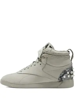 Reebok x Wonder Woman 1984 Freestyle sneakers 23505907