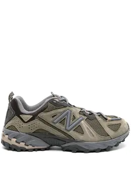 New Balance: Зелёные кроссовки 