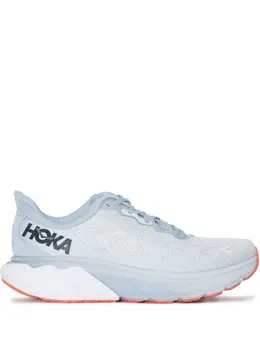 Hoka Arahi 6 low-top sneakers 17588924