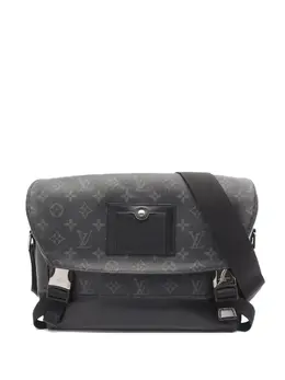 Louis Vuitton 2017 Messenger Voyage PM Monogram Eclipse shoulder bag 31506063