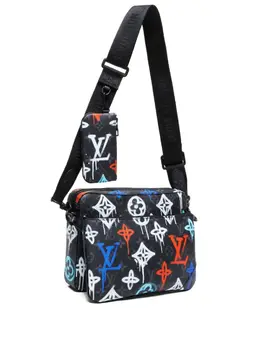 Louis Vuitton 2021 Graffiti Monogram Messenger Bag 31805773