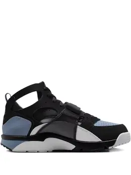 Nike Huarache strap trainers 31923191