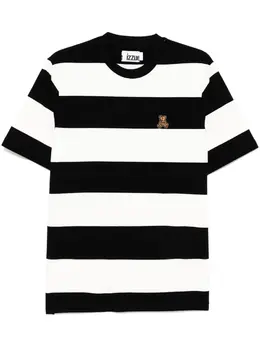 izzue: Чёрная футболка 