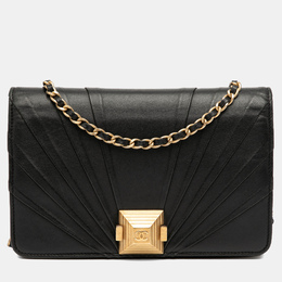 Chanel: Чёрный кошелёк 