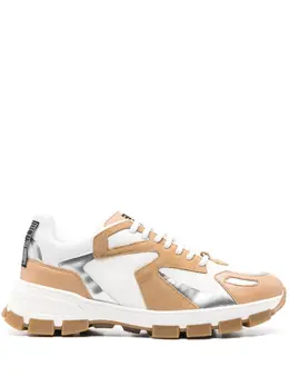 Moschino embroidered-logo low-top sneakers 23299213