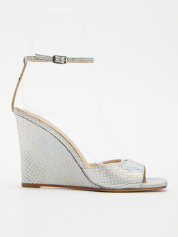 Lola Cruz: Серебристые босоножки 