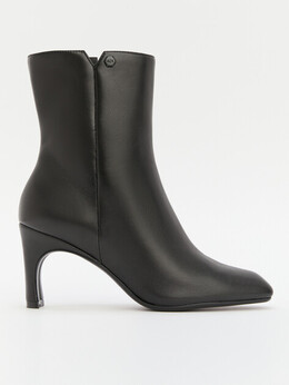 Armani Exchange: Чёрные ботинки 