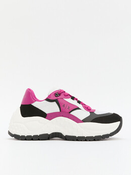 Armani Exchange: Белые кроссовки 