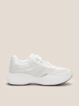 Calvin Klein Jeans: Серые кроссовки 