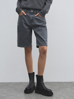 Pepe Jeans: Серые шорты 